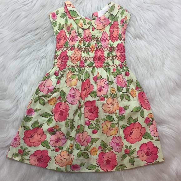 Other - Girls floral dress